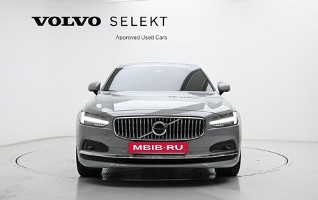 Volvo S90 II рестайлинг, 2024 год, 6 490 000 рублей, 2 фотография
