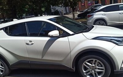 Toyota C-HR I рестайлинг, 2020 год, 3 000 000 рублей, 1 фотография