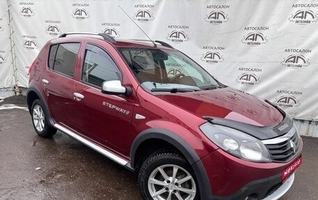 Renault Sandero I, 2013 год, 559 000 рублей, 1 фотография