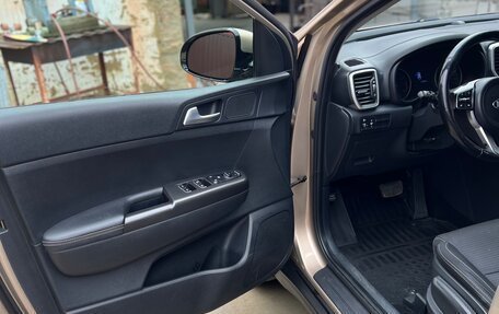 KIA Sportage IV рестайлинг, 2018 год, 1 850 000 рублей, 15 фотография