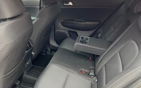 KIA Sportage IV рестайлинг, 2018 год, 1 850 000 рублей, 14 фотография