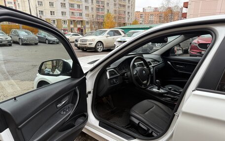 BMW 3 серия, 2017 год, 1 490 000 рублей, 9 фотография