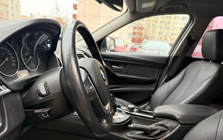 BMW 3 серия, 2017 год, 1 490 000 рублей, 12 фотография