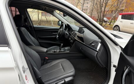 BMW 3 серия, 2017 год, 1 490 000 рублей, 17 фотография