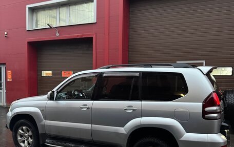 Toyota Land Cruiser Prado 120 рестайлинг, 2004 год, 1 650 000 рублей, 7 фотография
