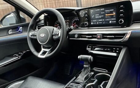 KIA K5, 2021 год, 2 250 000 рублей, 2 фотография