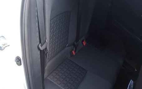 Toyota C-HR I рестайлинг, 2020 год, 3 000 000 рублей, 2 фотография