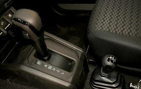 Suzuki Jimny, 2025 год, 2 560 000 рублей, 15 фотография