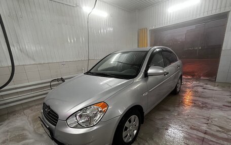 Hyundai Verna II, 2008 год, 675 000 рублей, 1 фотография