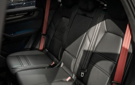 Porsche Cayenne III, 2025 год, 24 400 000 рублей, 21 фотография