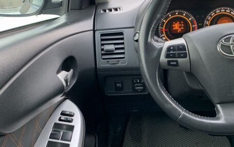 Toyota Corolla, 2011 год, 845 000 рублей, 8 фотография