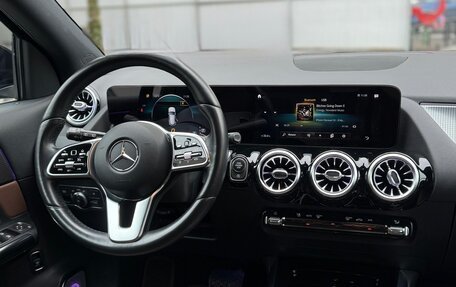 Mercedes-Benz GLA, 2021 год, 3 800 000 рублей, 6 фотография