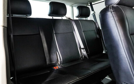 Volkswagen Caravelle T5, 2013 год, 1 899 000 рублей, 17 фотография