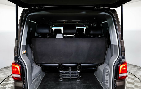 Volkswagen Caravelle T5, 2013 год, 1 899 000 рублей, 19 фотография