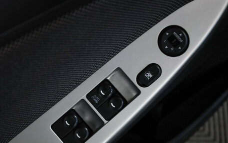 Hyundai Solaris II рестайлинг, 2013 год, 799 000 рублей, 22 фотография