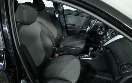 Hyundai Solaris II рестайлинг, 2013 год, 799 000 рублей, 23 фотография