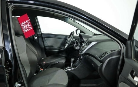 Hyundai Solaris II рестайлинг, 2013 год, 799 000 рублей, 24 фотография