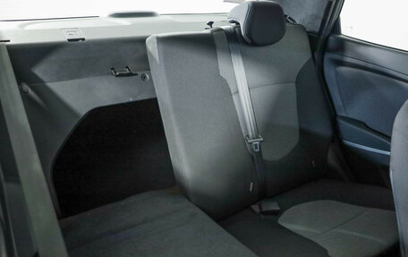 Hyundai Solaris II рестайлинг, 2013 год, 799 000 рублей, 26 фотография