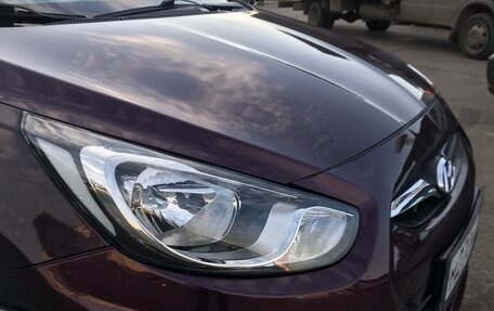 Hyundai Solaris II рестайлинг, 2012 год, 750 000 рублей, 1 фотография