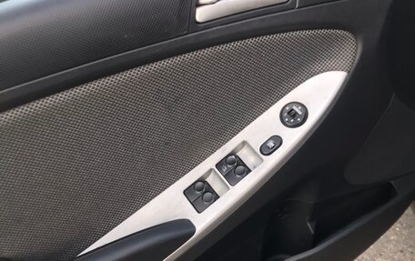 Hyundai Solaris II рестайлинг, 2012 год, 750 000 рублей, 15 фотография