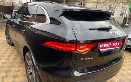 Jaguar F-Pace, 2016 год, 2 390 000 рублей, 9 фотография