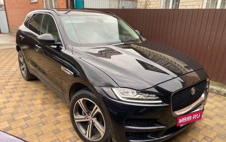 Jaguar F-Pace, 2016 год, 2 390 000 рублей, 4 фотография