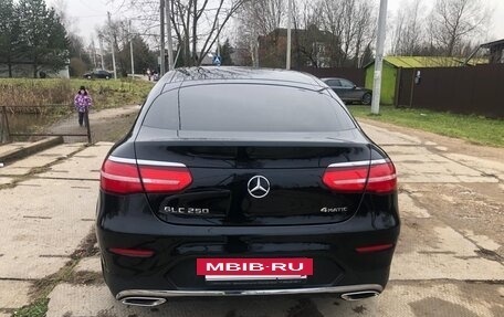 Mercedes-Benz GLC, 2018 год, 4 800 000 рублей, 4 фотография