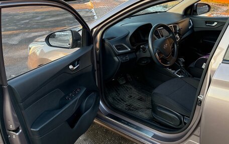 Hyundai Solaris II рестайлинг, 2019 год, 1 249 000 рублей, 7 фотография