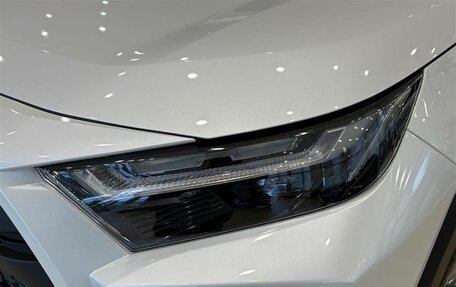 Toyota RAV4, 2025 год, 4 500 000 рублей, 8 фотография