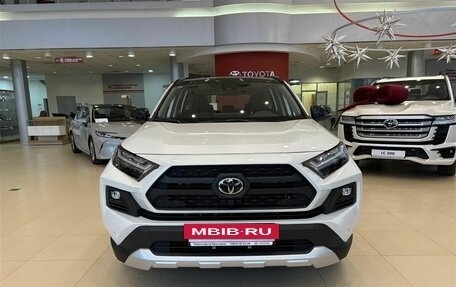 Toyota RAV4, 2025 год, 4 500 000 рублей, 2 фотография