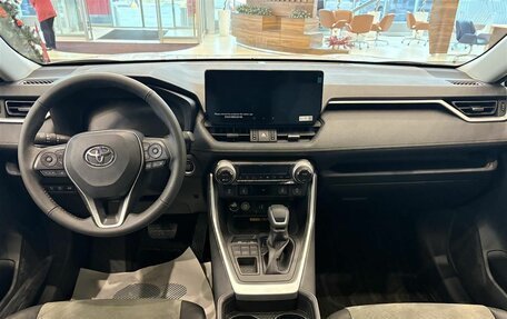 Toyota RAV4, 2025 год, 4 500 000 рублей, 11 фотография
