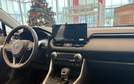 Toyota RAV4, 2025 год, 4 500 000 рублей, 10 фотография