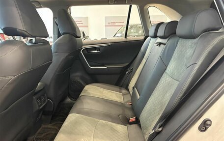 Toyota RAV4, 2025 год, 4 500 000 рублей, 15 фотография