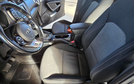 KIA Soul III, 2020 год, 1 970 000 рублей, 10 фотография