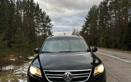 Volkswagen Tiguan I, 2008 год, 700 000 рублей, 1 фотография