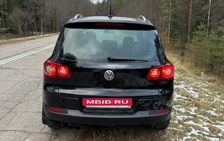 Volkswagen Tiguan I, 2008 год, 700 000 рублей, 3 фотография