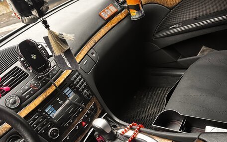 Mercedes-Benz E-Класс, 2004 год, 570 000 рублей, 10 фотография