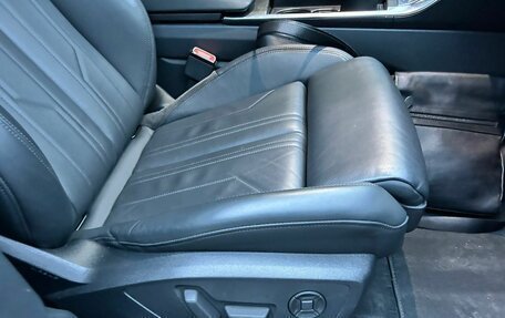 Audi A6, 2019 год, 5 800 000 рублей, 28 фотография