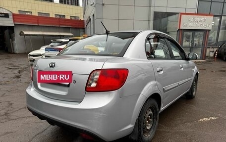 KIA Rio II, 2011 год, 580 000 рублей, 6 фотография