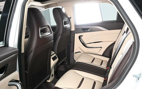 FAW Bestune T77, 2024 год, 2 099 000 рублей, 11 фотография