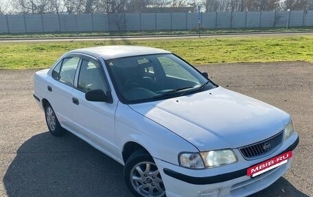 Nissan Sunny B15, 2000 год, 235 000 рублей, 2 фотография