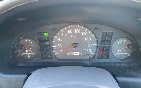 Nissan Sunny B15, 2000 год, 235 000 рублей, 18 фотография