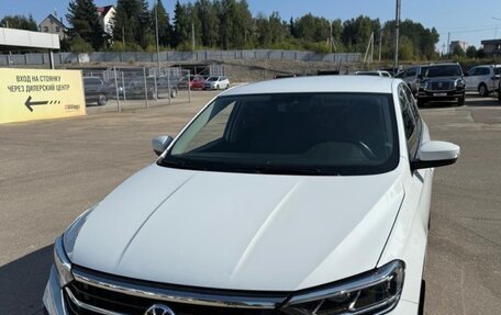 Volkswagen Polo VI (EU Market), 2021 год, 1 850 000 рублей, 1 фотография