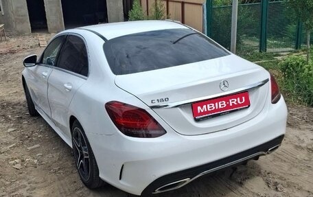 Mercedes-Benz C-Класс, 2018 год, 2 950 000 рублей, 1 фотография