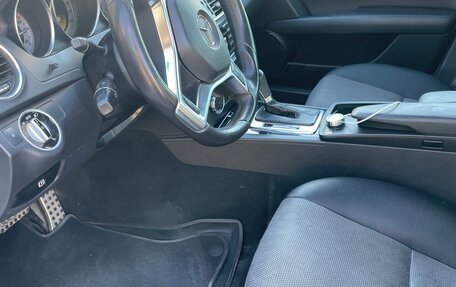 Mercedes-Benz C-Класс, 2012 год, 2 100 000 рублей, 9 фотография