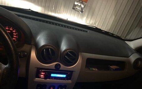 Renault Sandero I, 2010 год, 450 000 рублей, 3 фотография