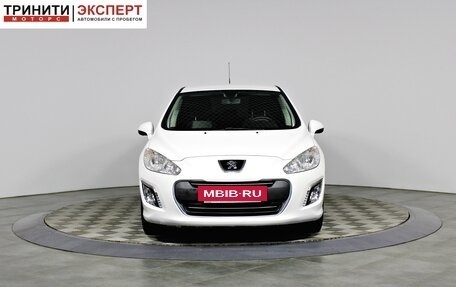 Peugeot 308 II, 2011 год, 697 000 рублей, 2 фотография