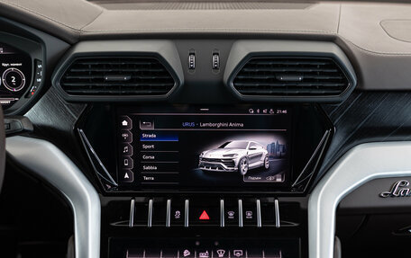 Lamborghini Urus I, 2020 год, 22 990 000 рублей, 24 фотография