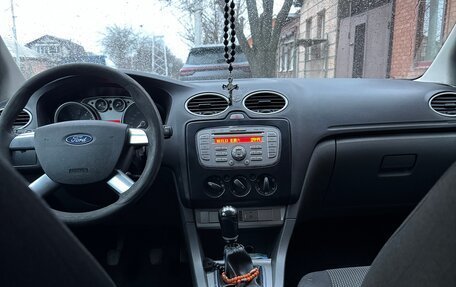 Ford Focus II рестайлинг, 2010 год, 540 000 рублей, 3 фотография