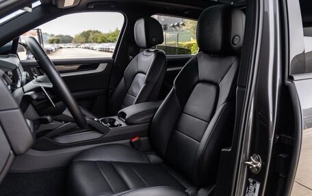 Porsche Cayenne III, 2024 год, 10 650 001 рублей, 9 фотография